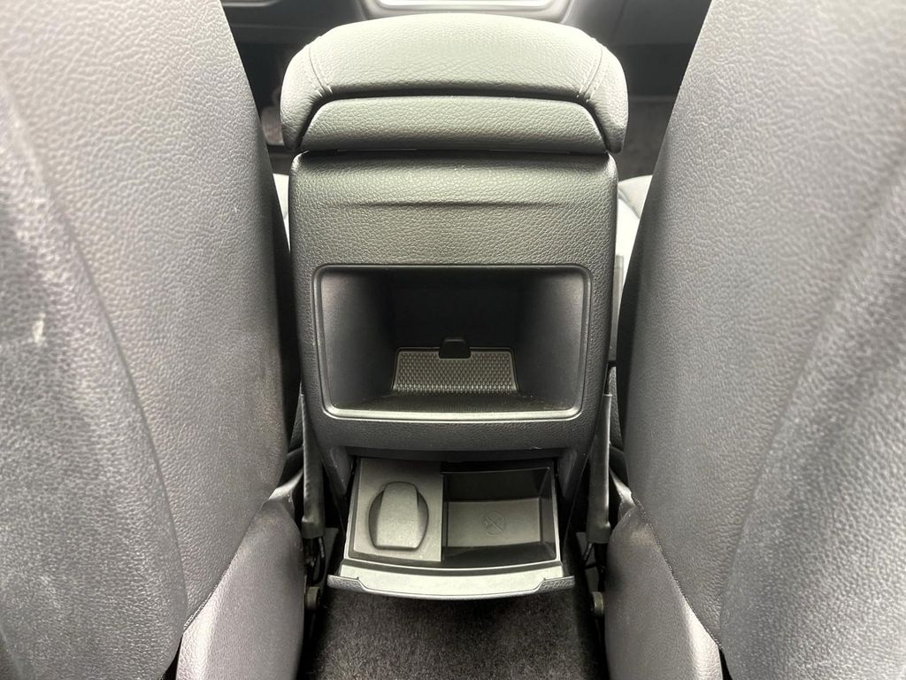 Mercedes-Benz GLA 180 2020