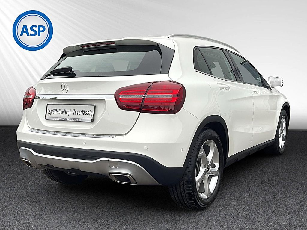 Mercedes-Benz GLA 180 2020