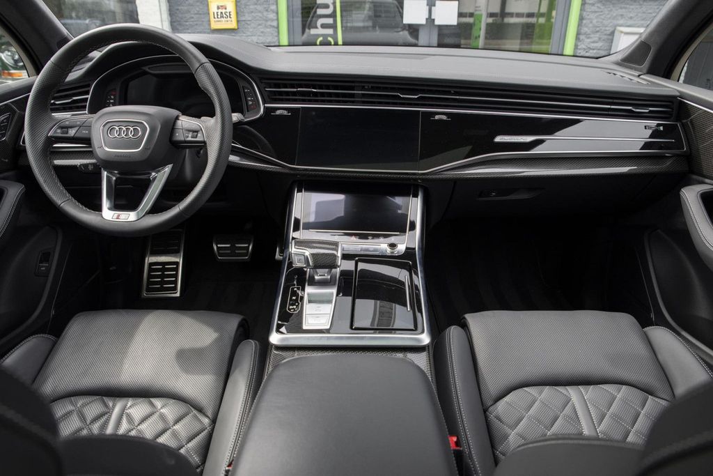 Audi SQ7 2023