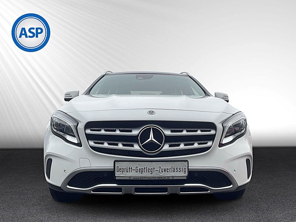 Mercedes-Benz GLA 180 2020