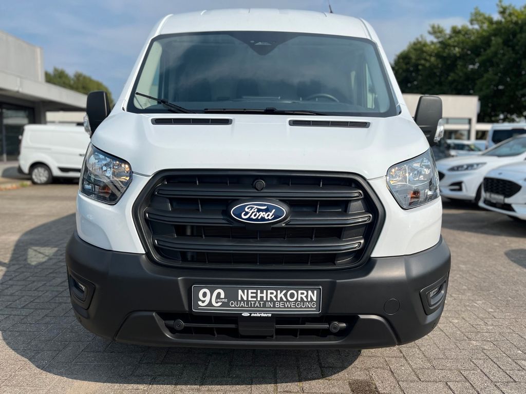 Ford Transit 2025