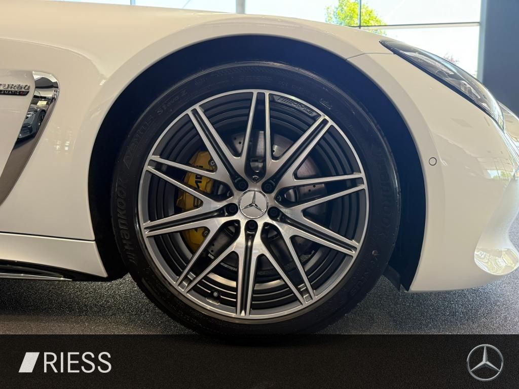 Mercedes-Benz AMG GT 2025