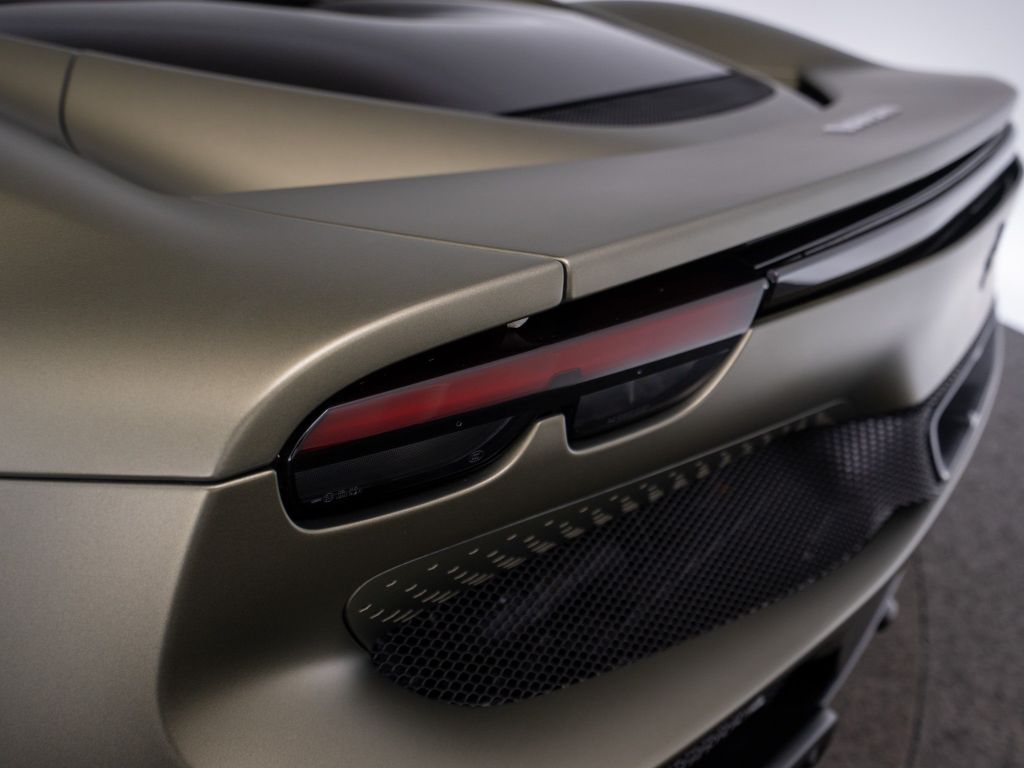 Ferrari 296 GTB 2024