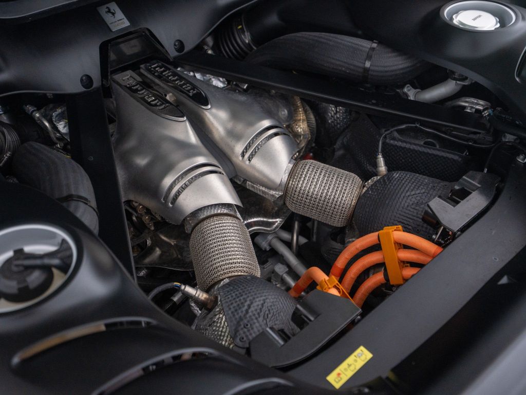 Ferrari 296 GTB 2024