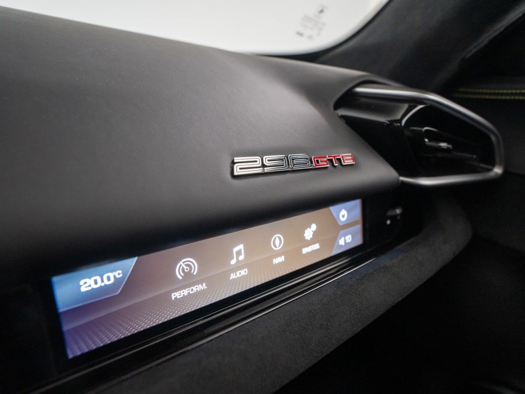 Ferrari 296 GTB 2024