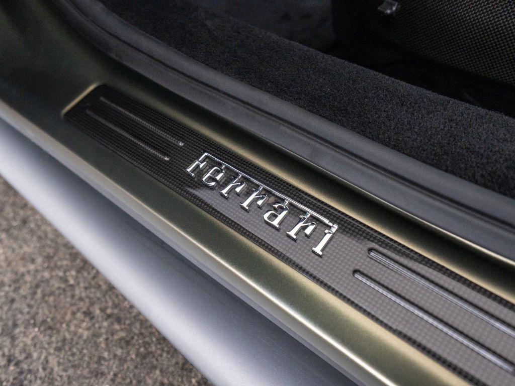 Ferrari 296 GTB 2024