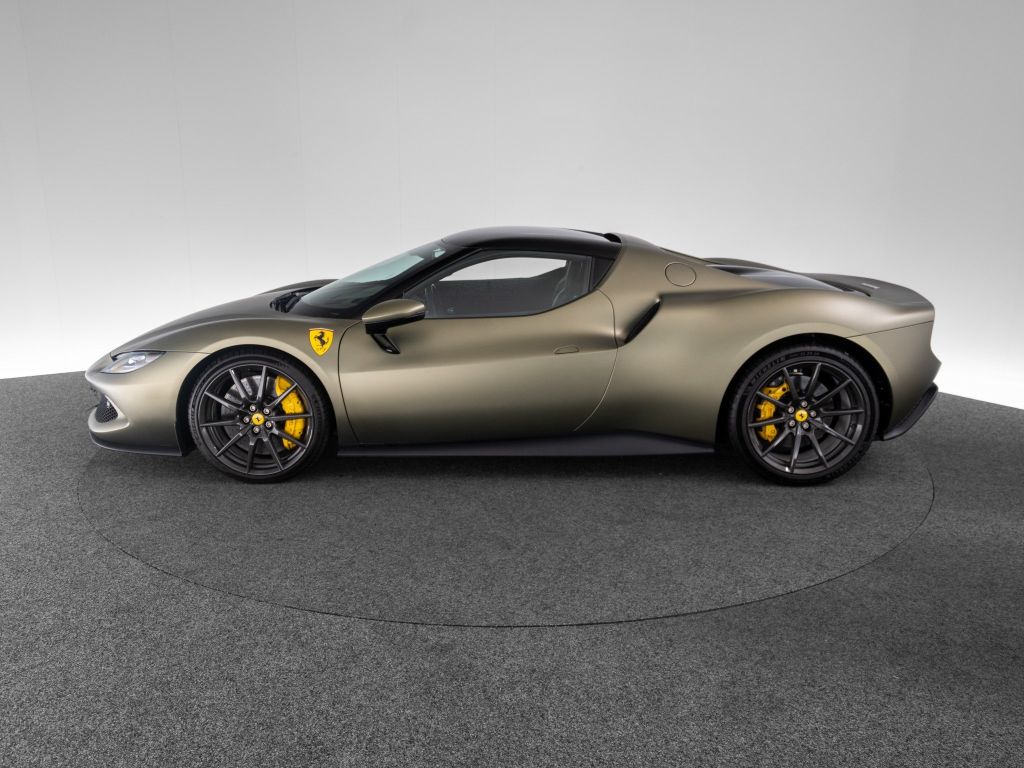 Ferrari 296 GTB 2024