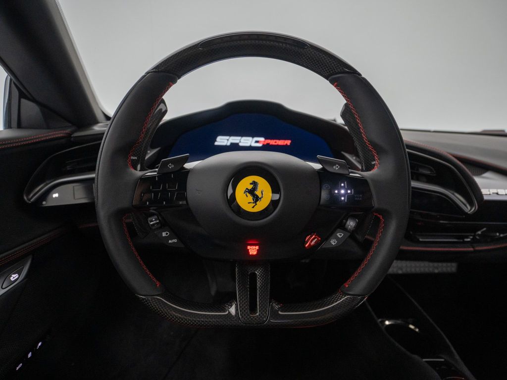 Ferrari SF90 2024