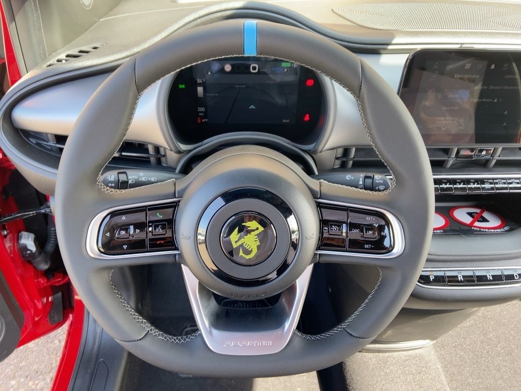 Abarth 500C 2025