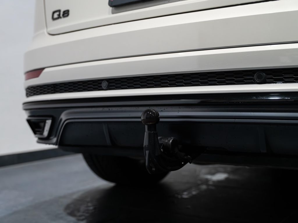 Audi Q8 2023