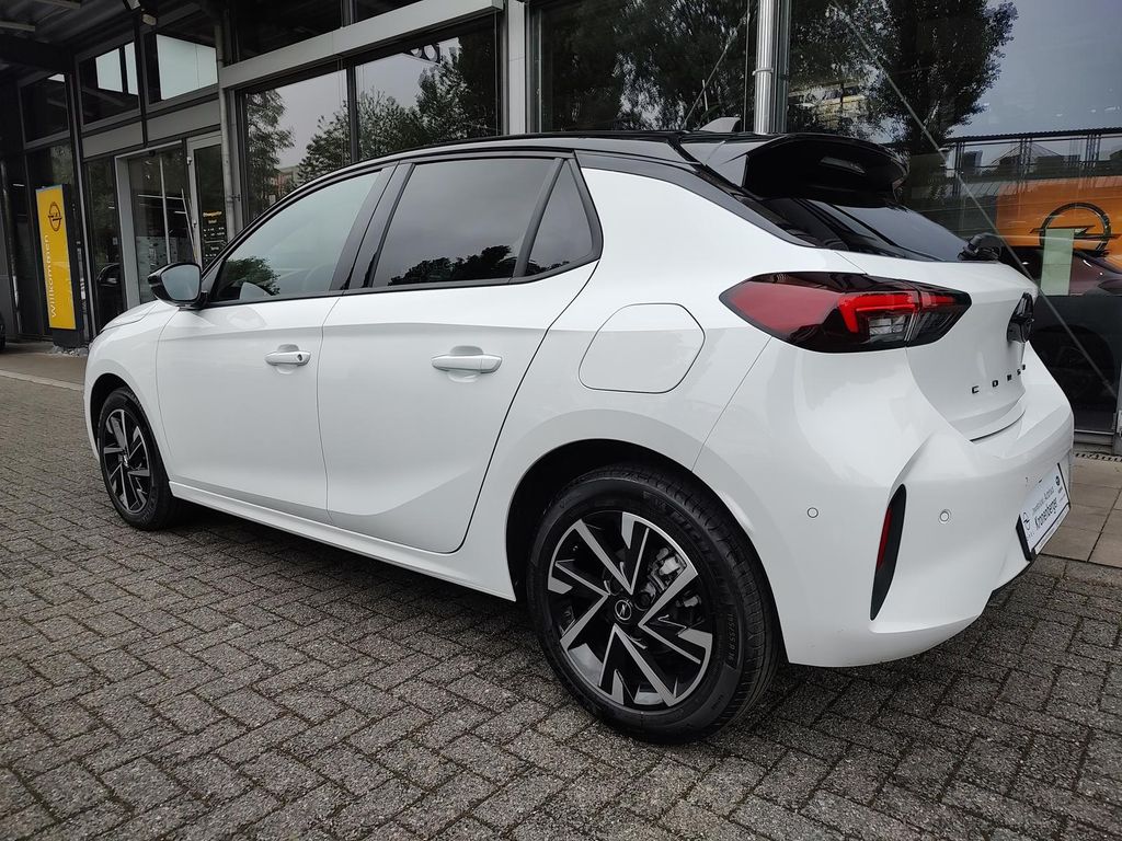 Opel Corsa 2024