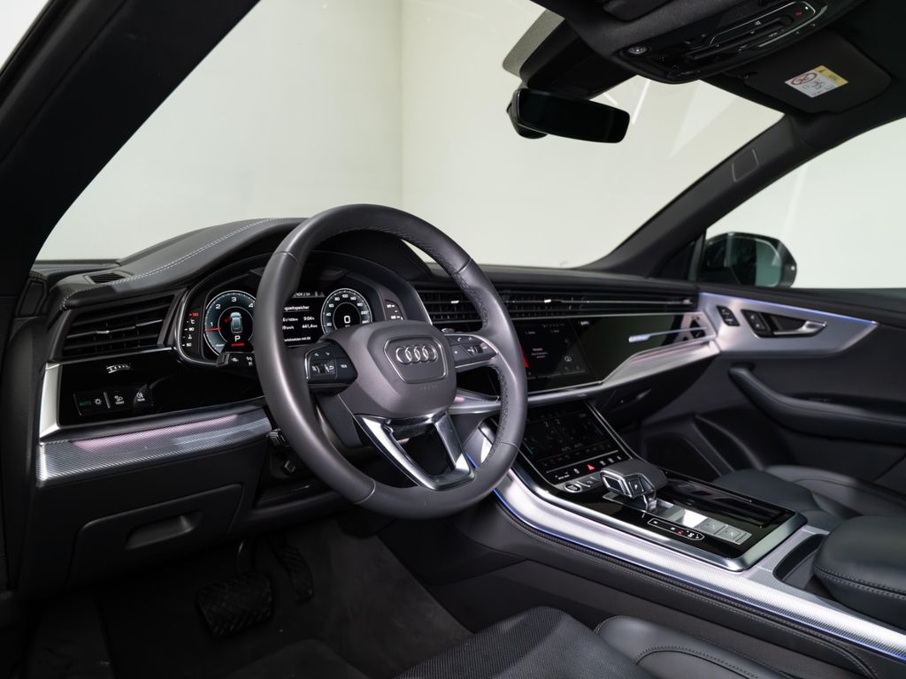 Audi Q8 2023