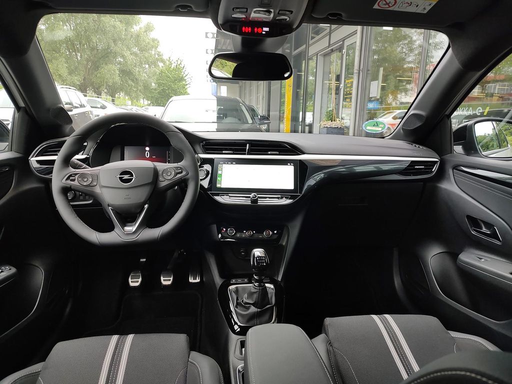 Opel Corsa 2024