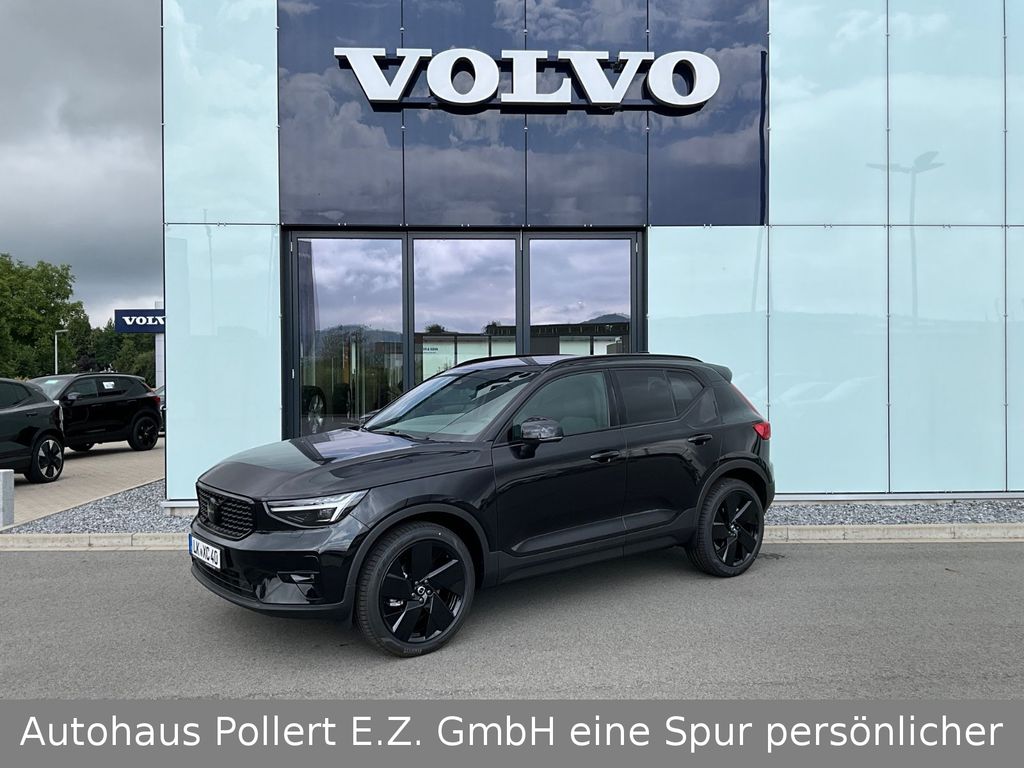 Volvo XC40 2025