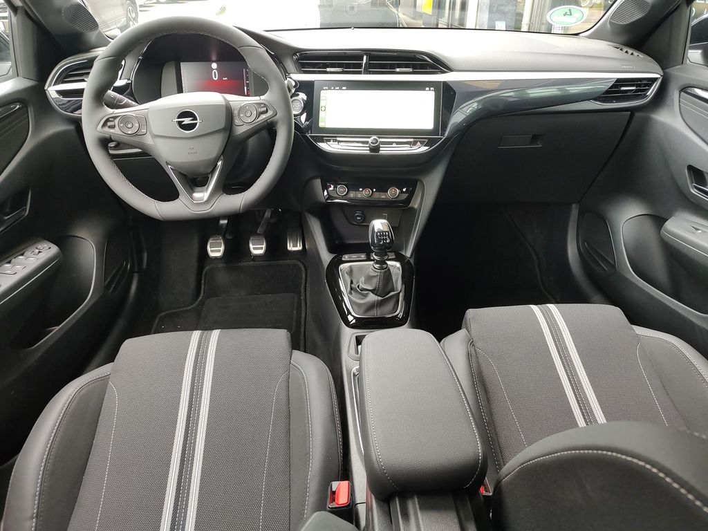 Opel Corsa 2024