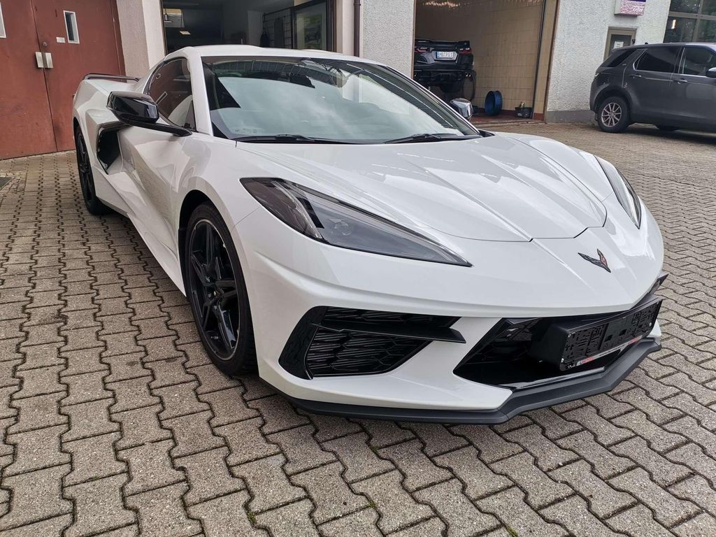 Corvette C8 2025
