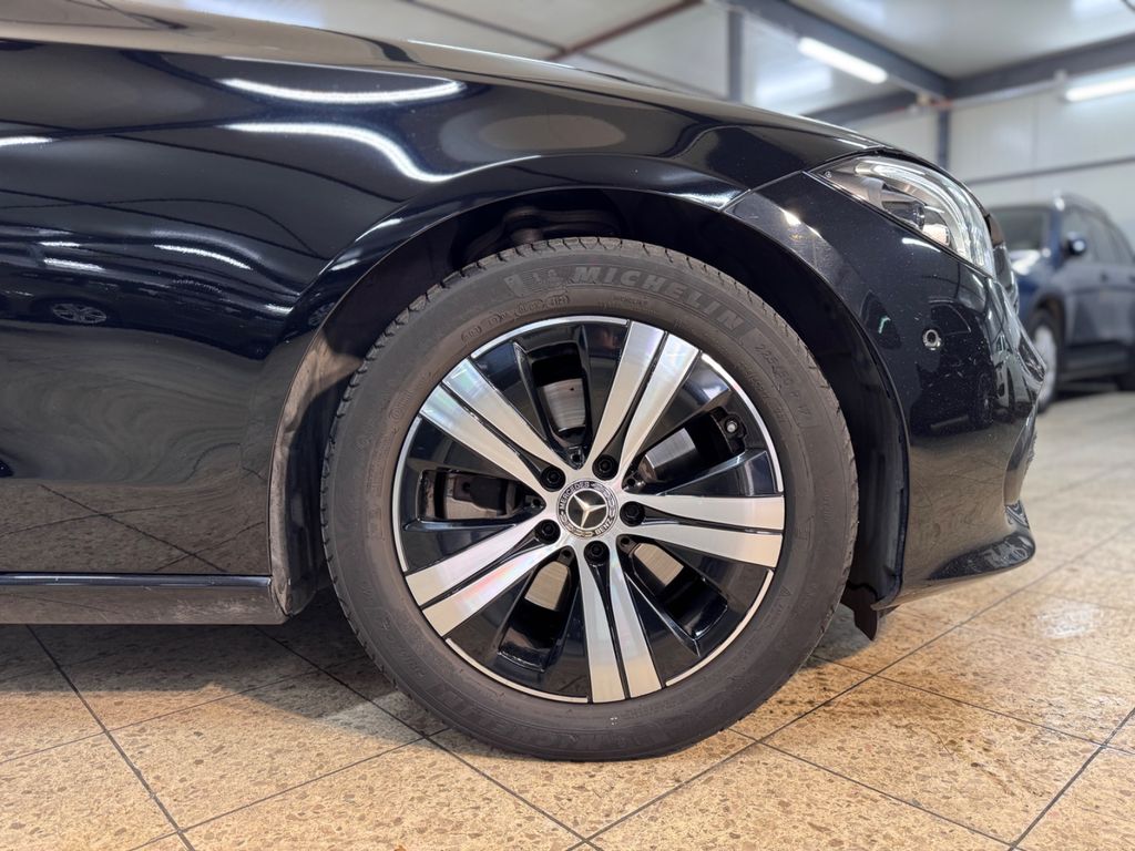 Mercedes-Benz C 220 2021