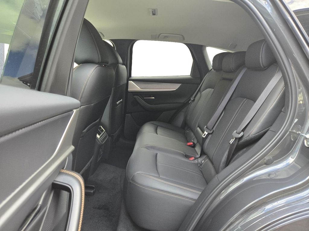 Mazda CX-60 2025