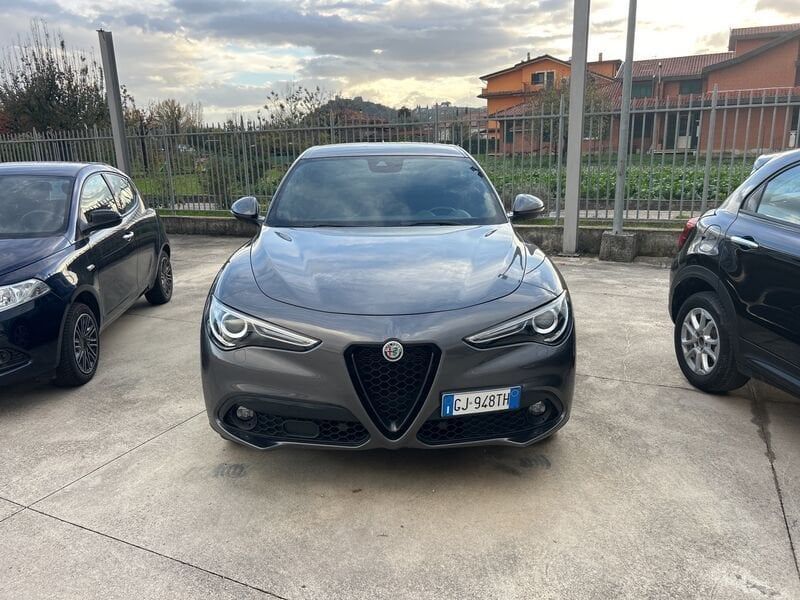 Alfa Romeo Stelvio 2022