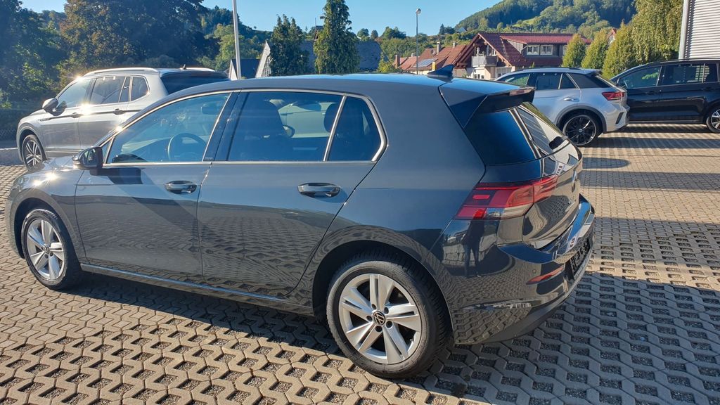 Volkswagen Golf 2022