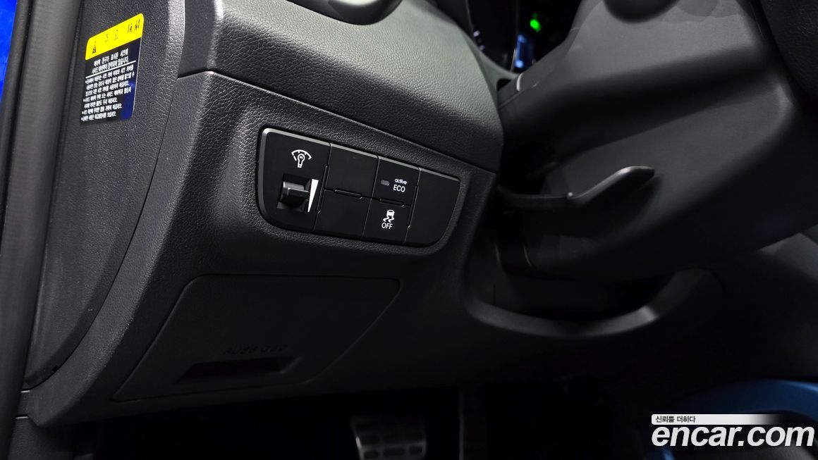 Hyundai Veloster 2013