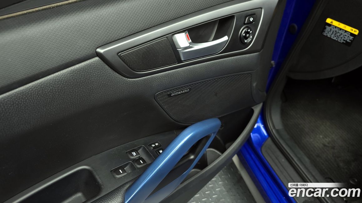 Hyundai Veloster 2013