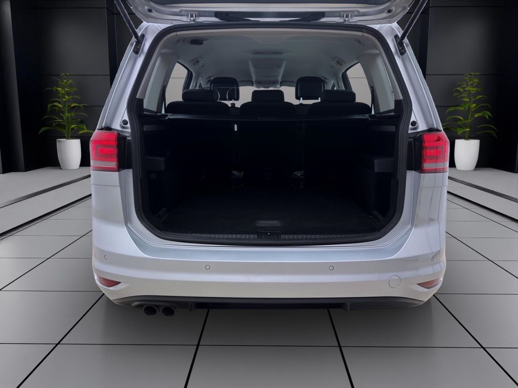 Volkswagen Touran 2021