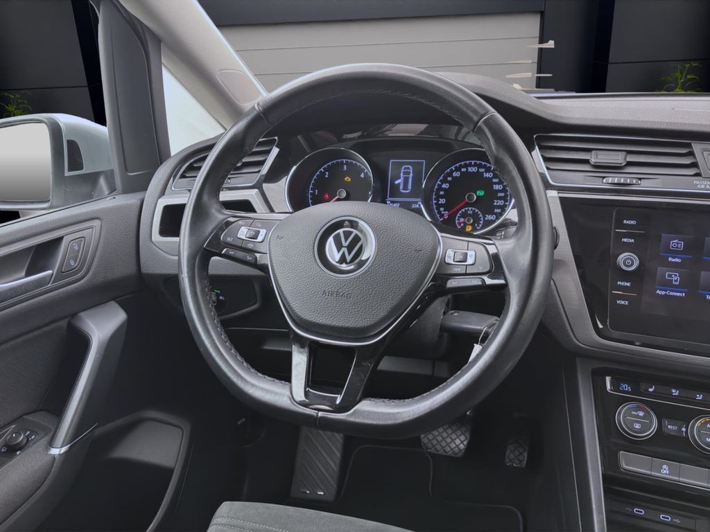 Volkswagen Touran 2021