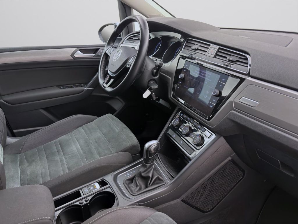 Volkswagen Touran 2021