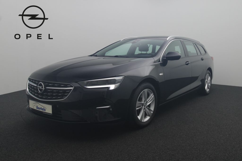 Opel Insignia 2022