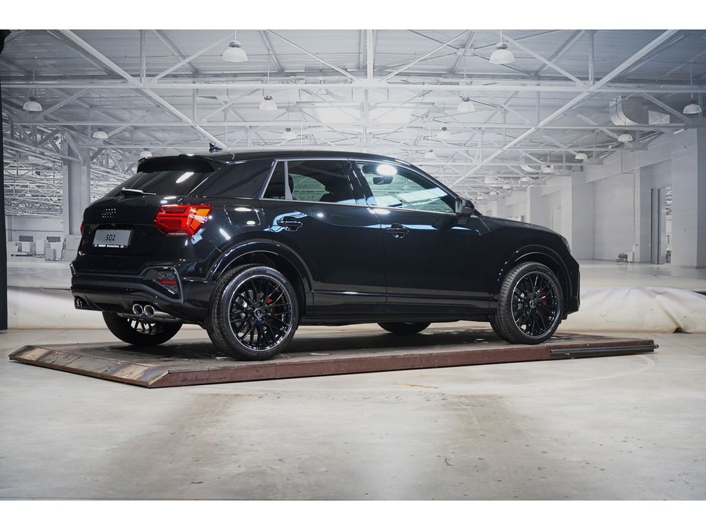 Audi SQ2 2025