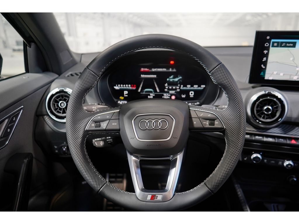 Audi SQ2 2025