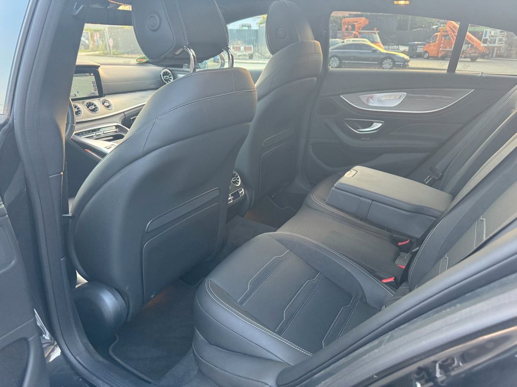 Mercedes-Benz AMG GT S 2021