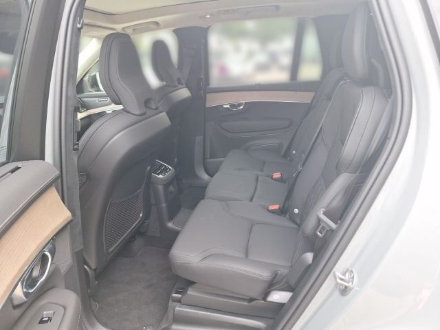 Volvo XC90 2025