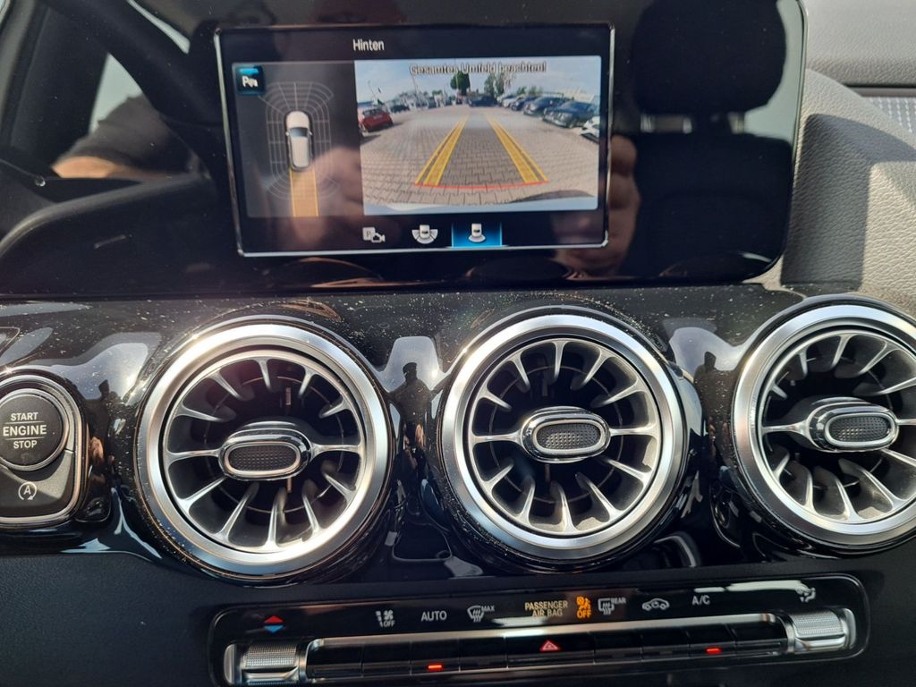 Mercedes-Benz B 220 2022