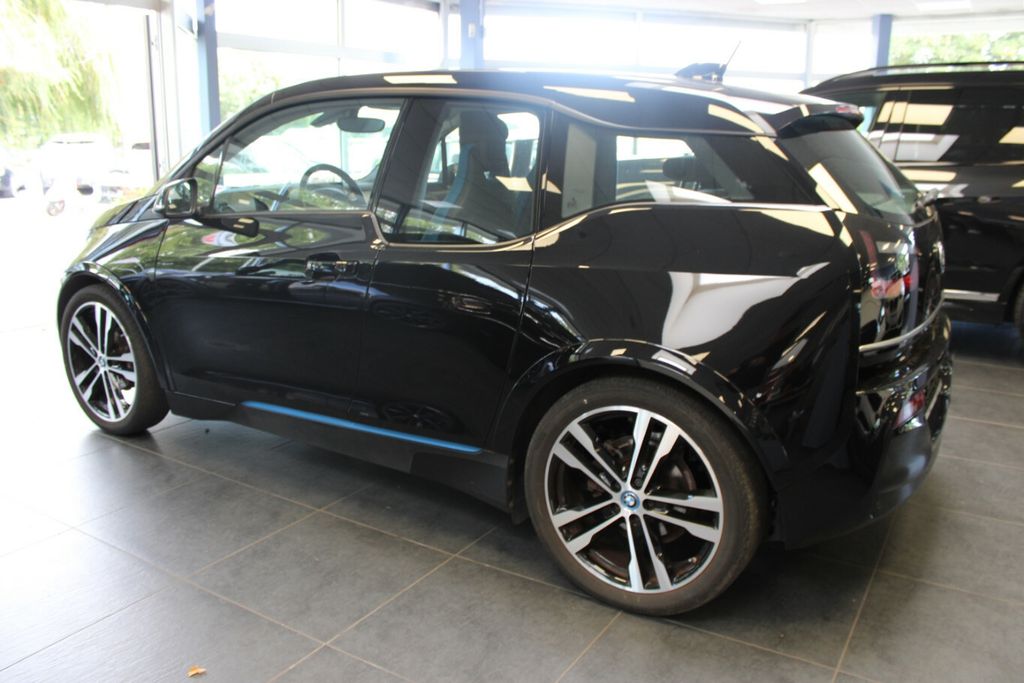 BMW i3 2022