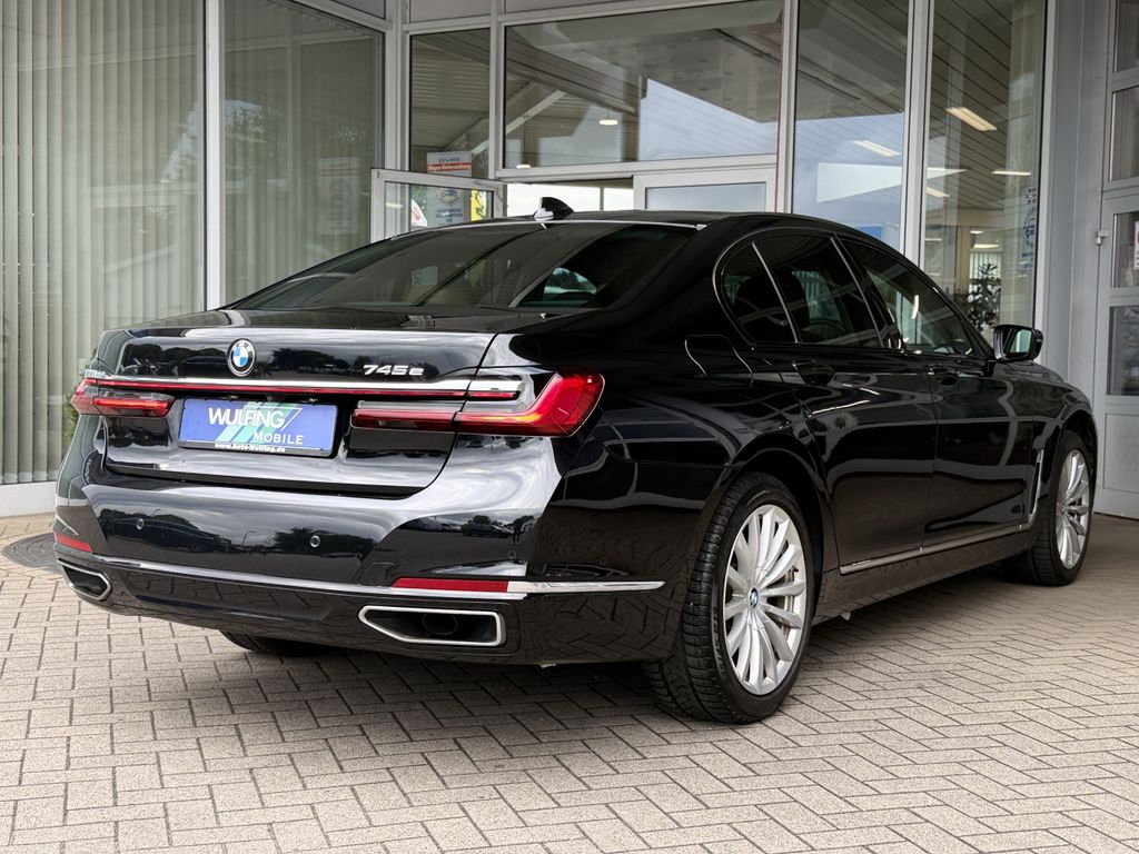 BMW 745 2020