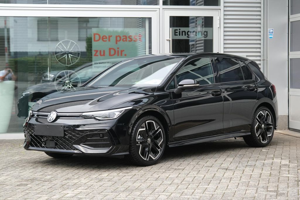 Volkswagen Golf 2025