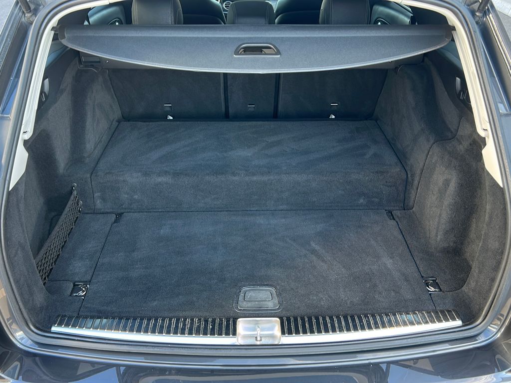 Mercedes-Benz E 300 2022