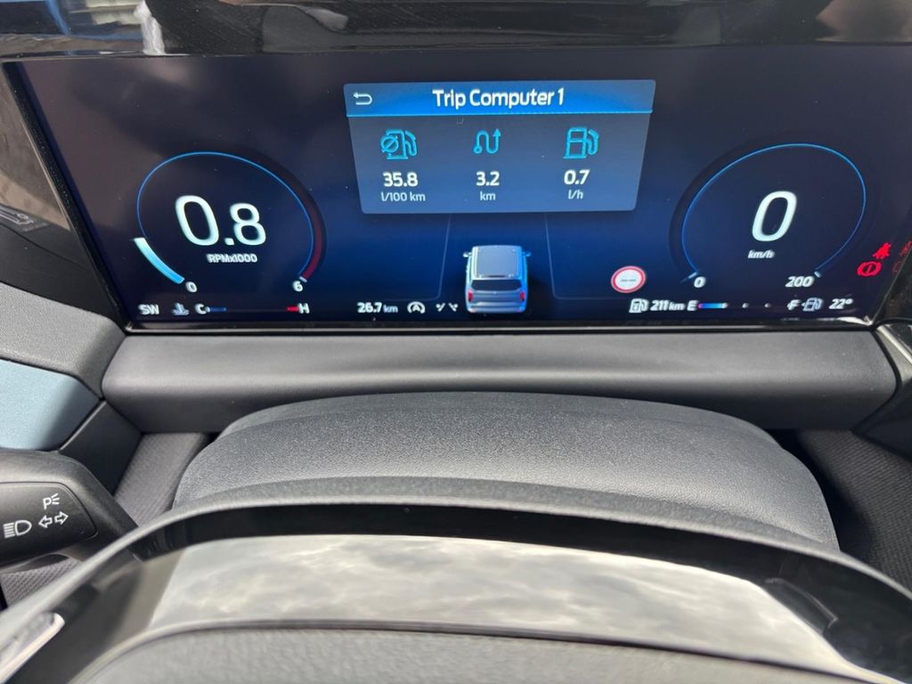 Ford Tourneo Custom 2025