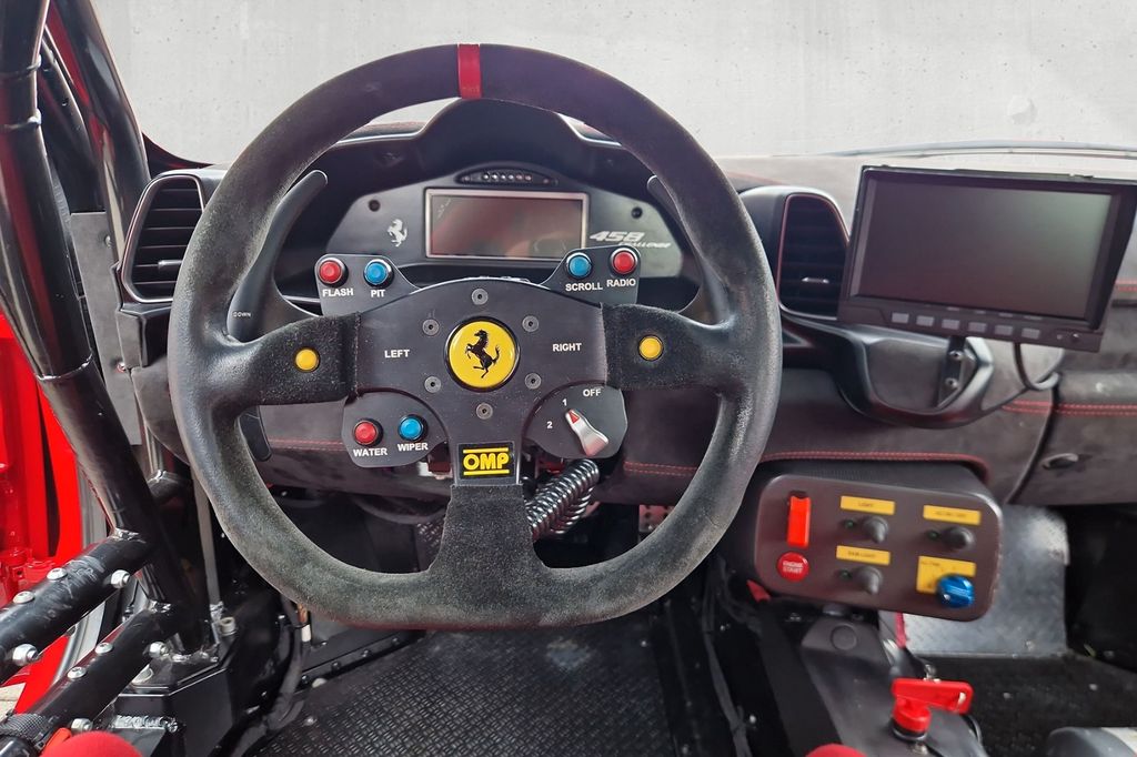 Ferrari 458 2012