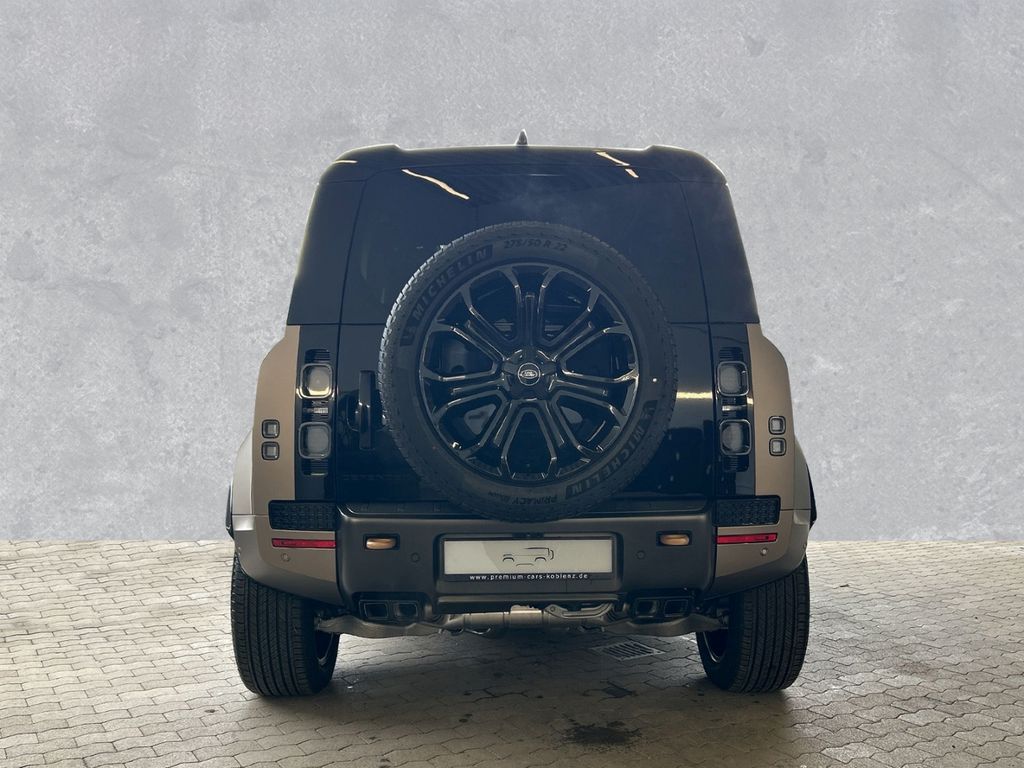 Land Rover Defender 2025