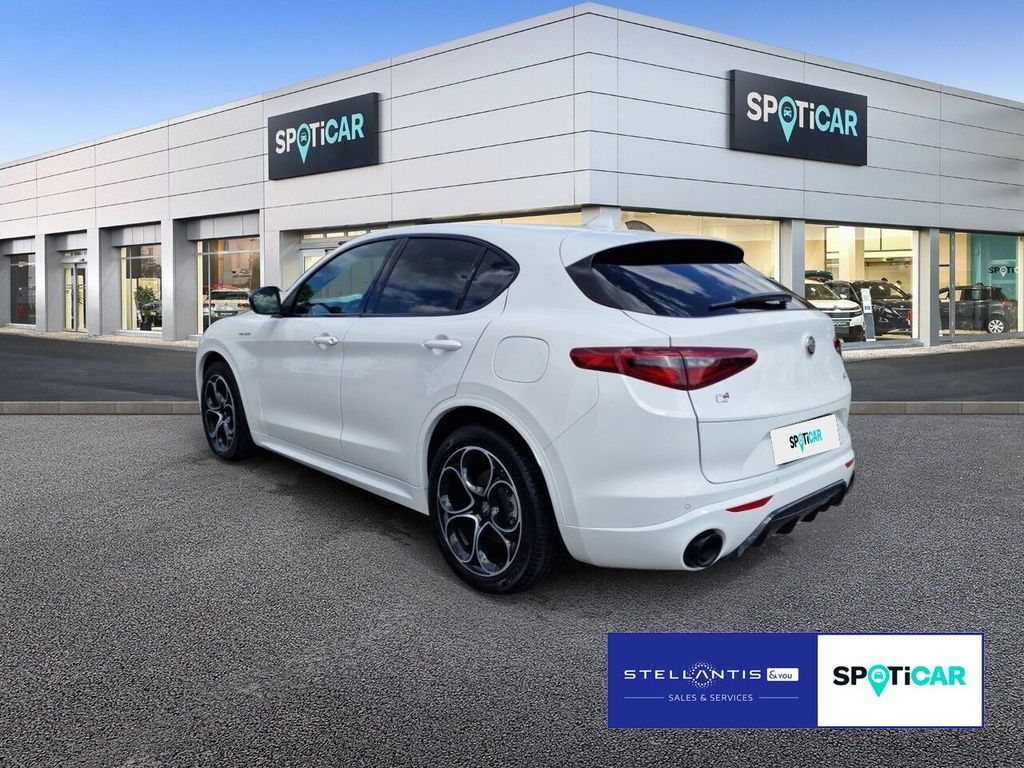 Alfa Romeo Stelvio 2023