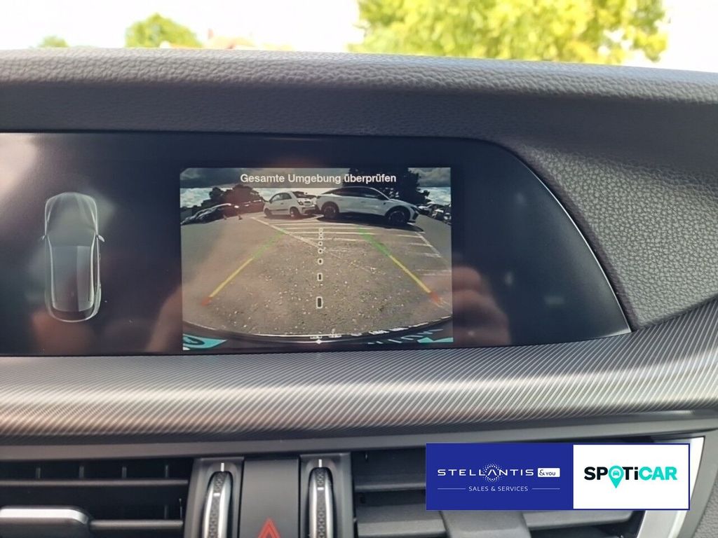 Alfa Romeo Stelvio 2023