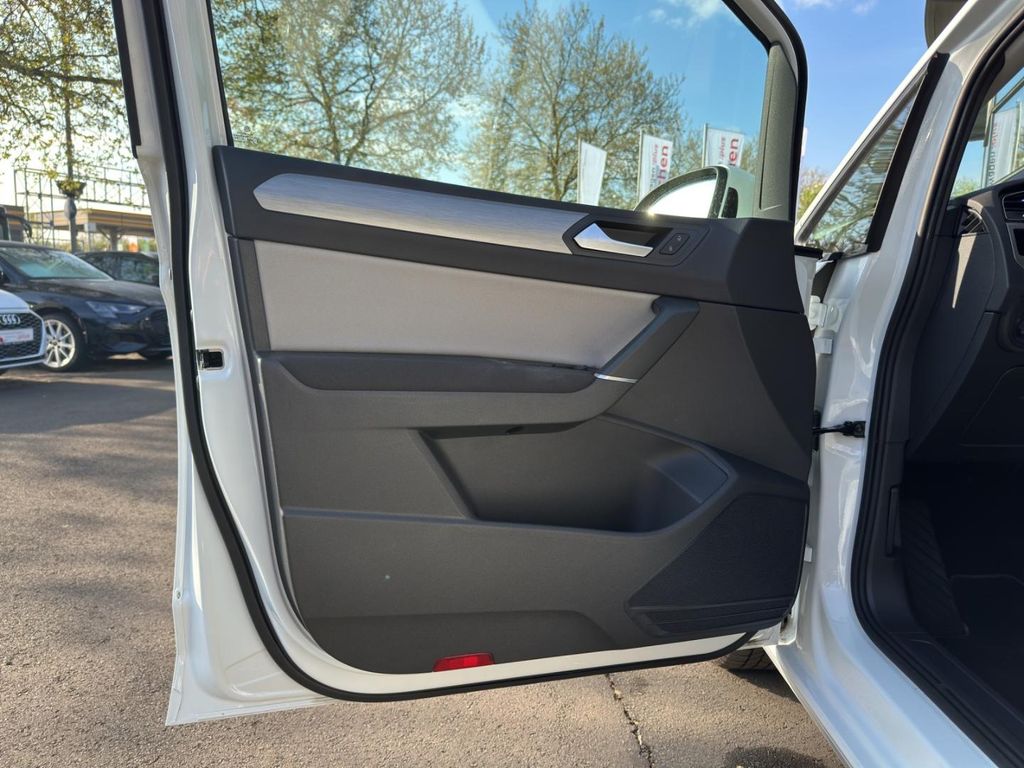 Volkswagen Touran 2024