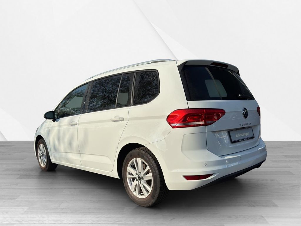 Volkswagen Touran 2024