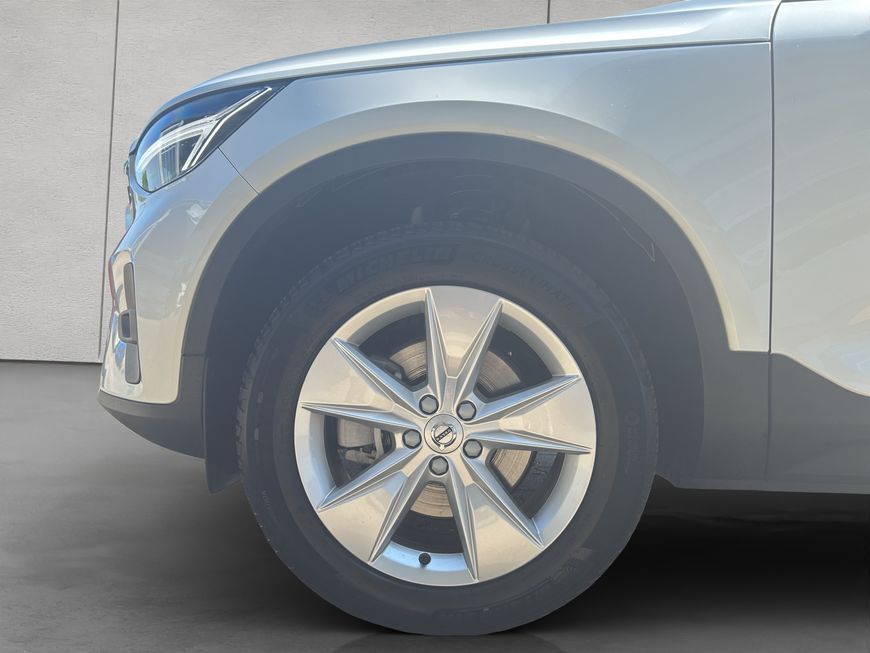 Volvo XC40 2024