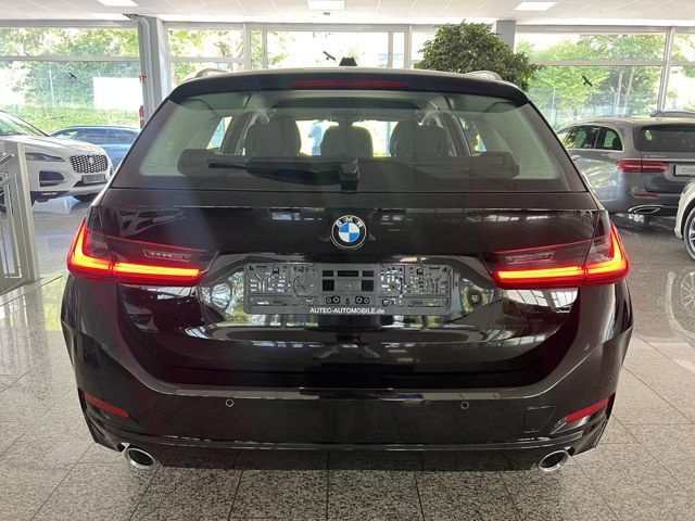 BMW 318 2022
