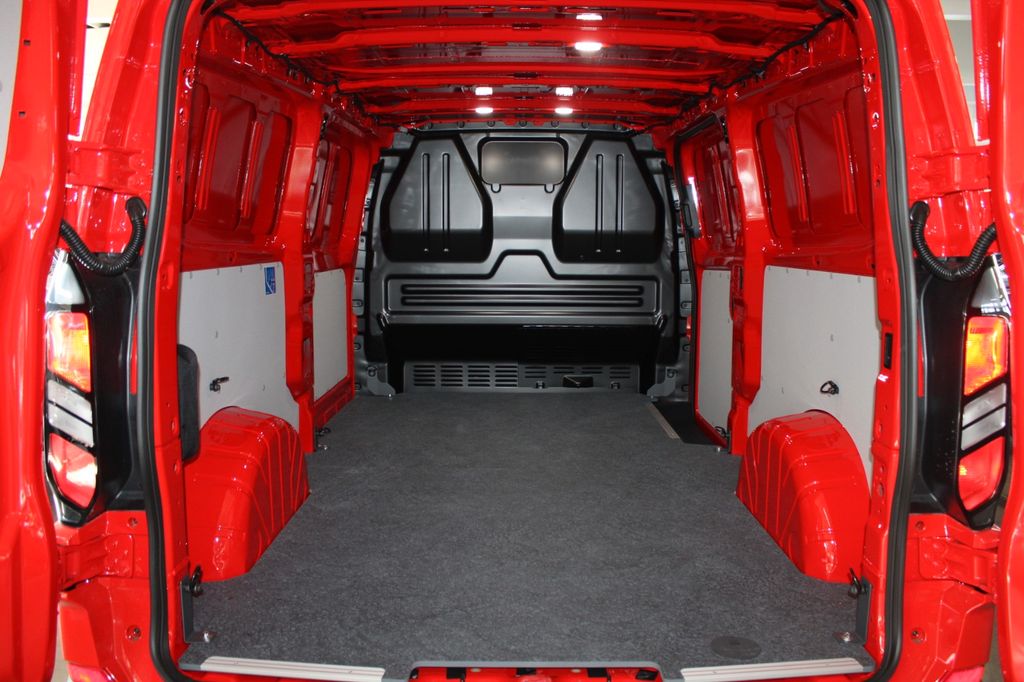 Ford Transit Custom 2025
