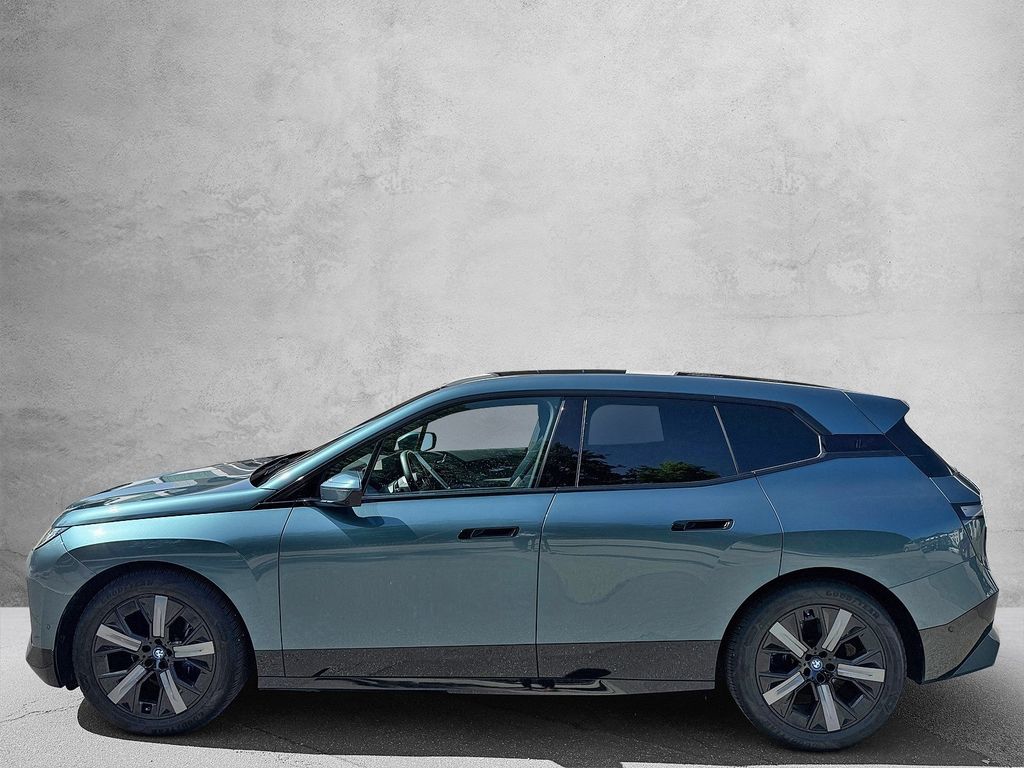 BMW iX 2021